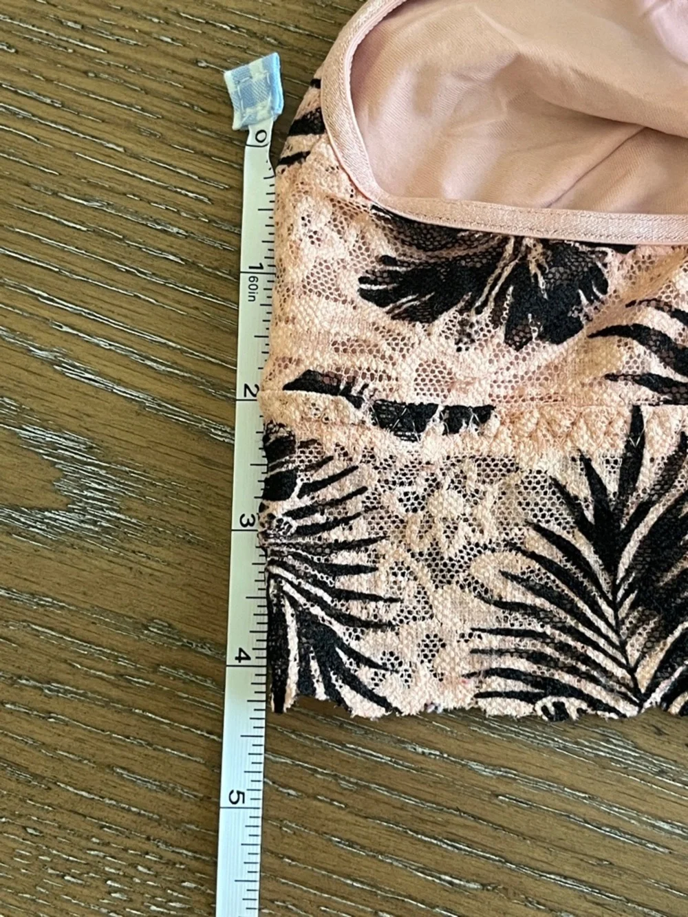 PINK Victoria's Secret Pink Lace Bralette with Black Tropical Print Size‎ Small